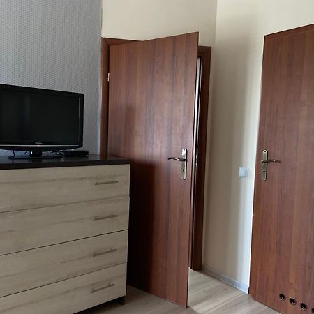 Sztutowo Lazurowy Dwor - Apartamenty Oraz Pokoje Z Basenem I Parkingiem Extérieur photo