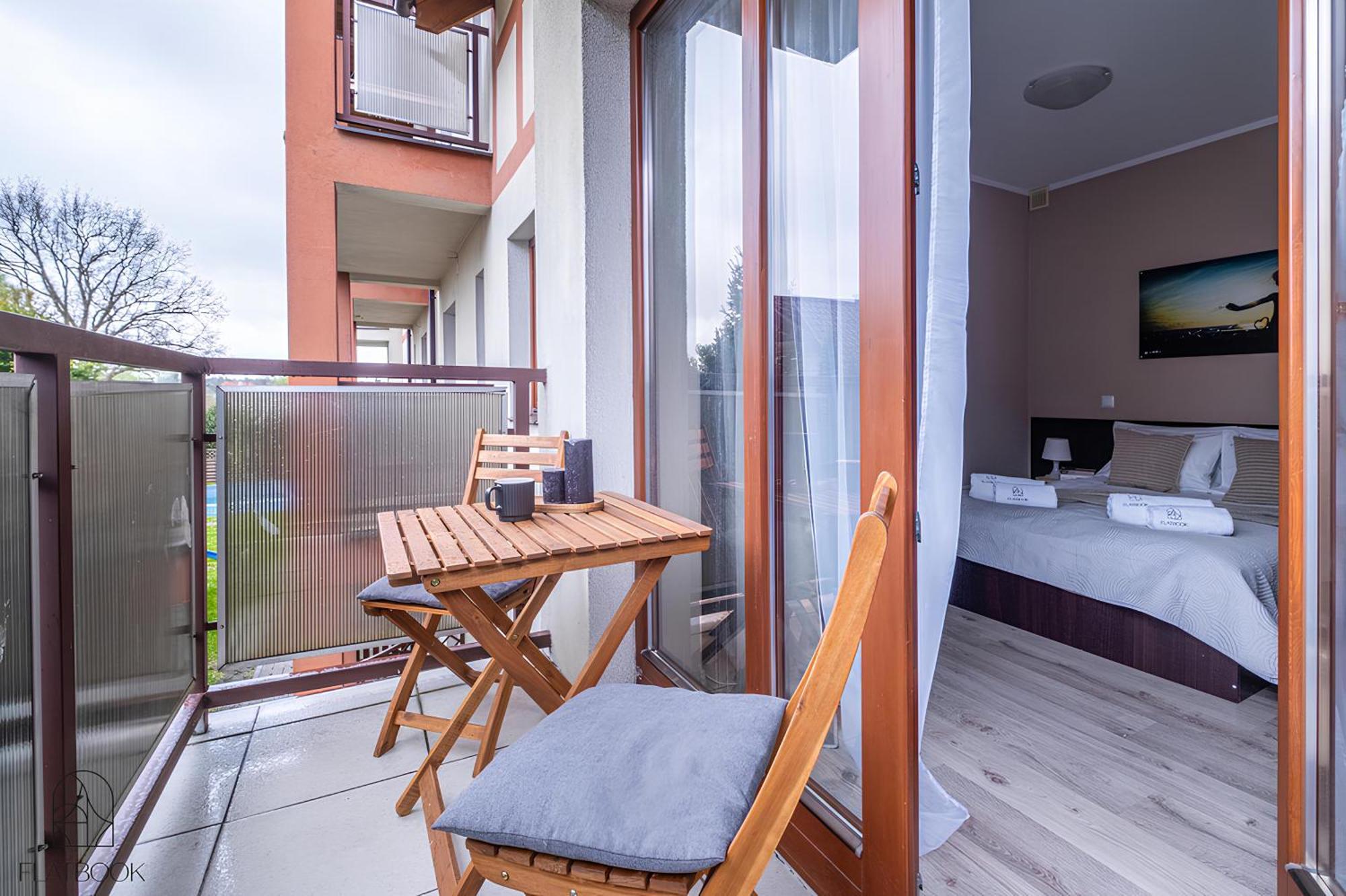 Sztutowo Lazurowy Dwor - Apartamenty Oraz Pokoje Z Basenem I Parkingiem Extérieur photo