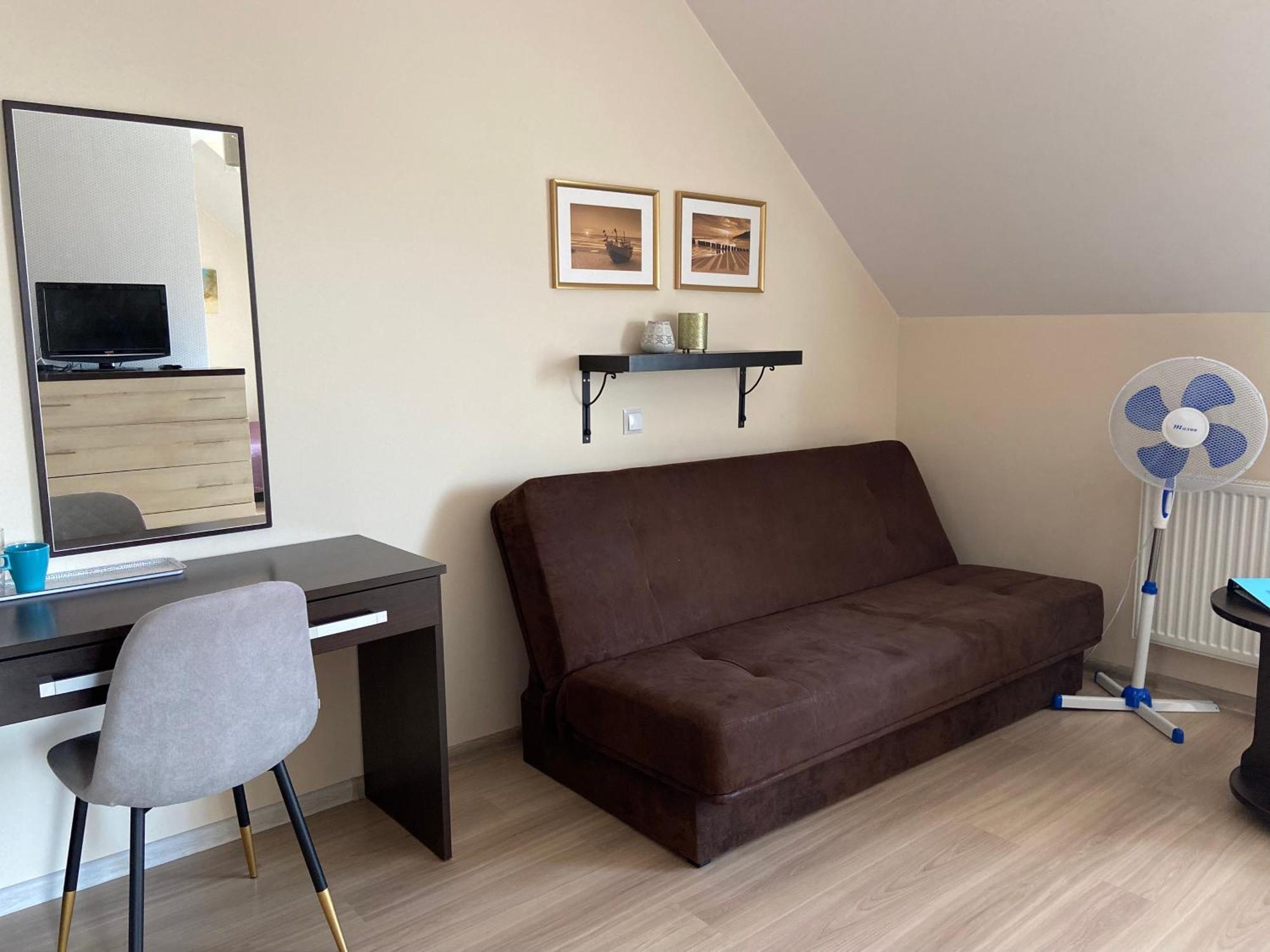 Sztutowo Lazurowy Dwor - Apartamenty Oraz Pokoje Z Basenem I Parkingiem Extérieur photo