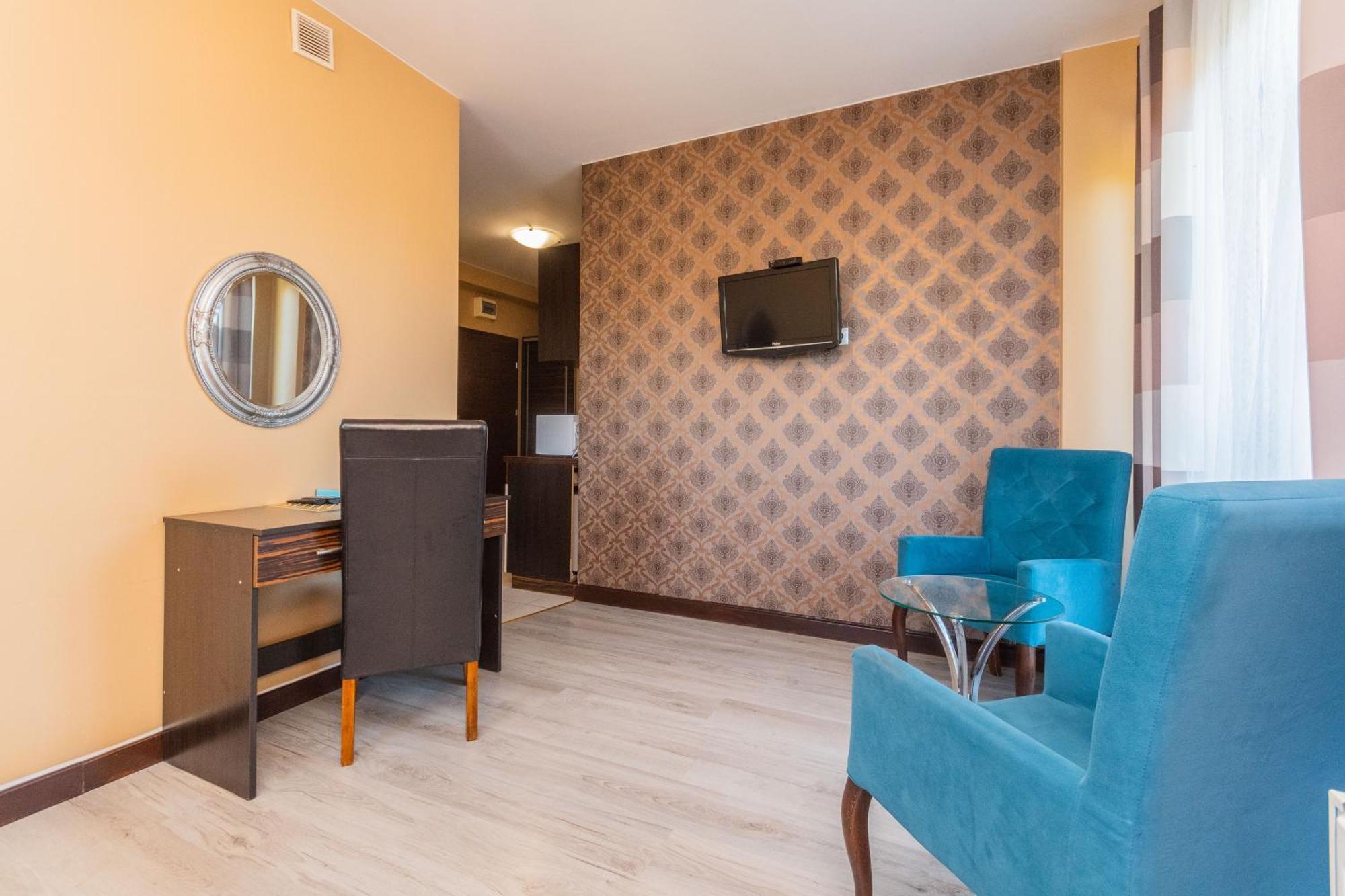 Sztutowo Lazurowy Dwor - Apartamenty Oraz Pokoje Z Basenem I Parkingiem Chambre photo